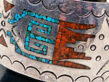 Load image into Gallery viewer, Beautiful Native American Vintage Sterling Silver Jewelry Cuff Turquoise Inlay