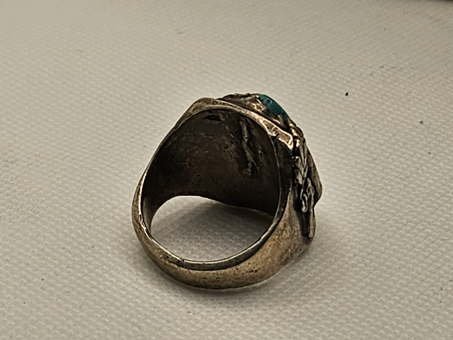Vintage Native American Jewelry Ring 925 Silver with Large Centered Turquoise