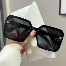 Load image into Gallery viewer, 2025 New Sunglasses For Women With Advanced Sense, Anti Uv Polarized Sunglasses, Face Friendly, Small Beach Versatile Glasses