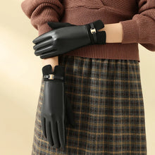 Load image into Gallery viewer, 1 Pair of Gloves for Women in Winter Fleece-Lined to Heattech and Touch Screen Pu Elegant and Exquisite Cycling and Driving Gloves