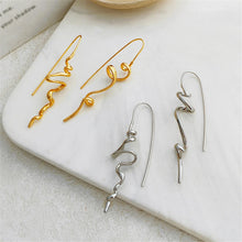 Load image into Gallery viewer, Abstract three-dimensional design earrings cool and handsome temperament fashion women exquisite retro ear hanging jewelry acces