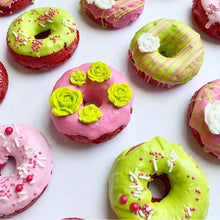 Load image into Gallery viewer, 1PC 4 Holes Donut Silicone Mold High Temperature Resistant Big Donut Cake Pudding Jelly Chocolate DIY Mould Cake Baking Tools