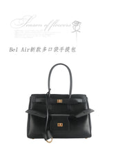 Load image into Gallery viewer, Luxury Genuine Leather Tote Bags for Women Large Capacity Travel Shoulder Bag Designer Handbags Ladies Shopping Purse