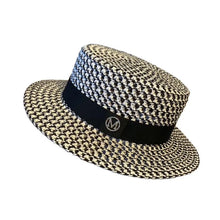 Load image into Gallery viewer, Women's Spring and Summer Top Hats Seaside Sunscreens Beach Sunhats Korean Vacation Casual Flat Hats