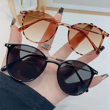 Load image into Gallery viewer, Women Trendy Shade Sunglasses Outdoor Driving Eye Protection Goggles Unisex UV Protection Eyeglasses Óculos De Sol for Female