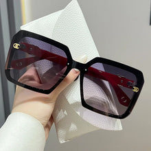 Load image into Gallery viewer, 2025 New Sunglasses For Women With Advanced Sense, Anti Uv Polarized Sunglasses, Face Friendly, Small Beach Versatile Glasses