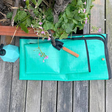 Load image into Gallery viewer, Gardening Mat PE Square Plant Pad Waterproof for Transplanting Flower Pots Potting Mat Foldable Garden Repotting Anti-dirty Tarp