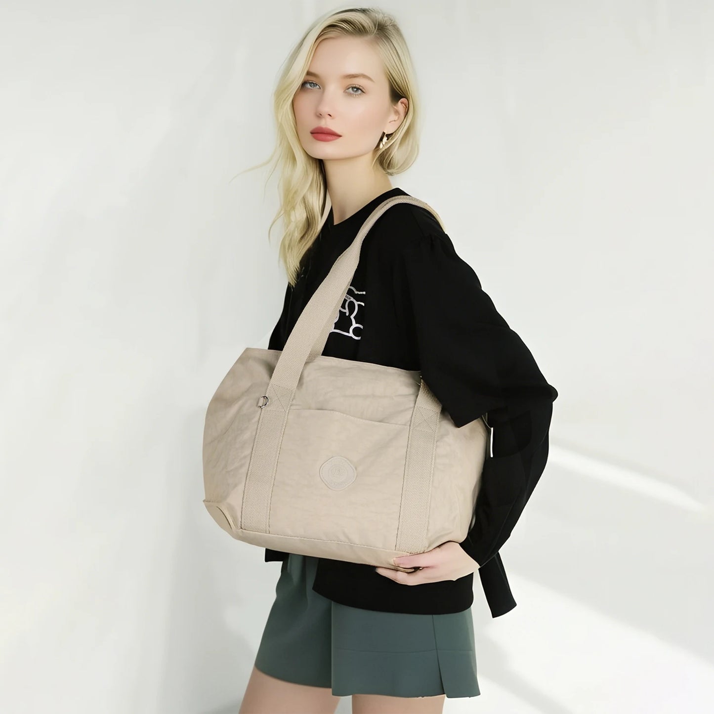 Women's Shoulder Bag Casual Tote Handbag Lightweight Crossbody Purse Fashionable Ladies Bag Waterproof 2025 Trendy Accessory