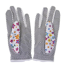 Load image into Gallery viewer, 1Pair Golf Gloves for Women PU Leather Soft Fit Sport Grip Durable Gloves Anti-skid Breathable Sports Gloves
