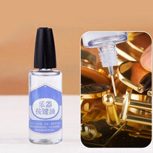 Load image into Gallery viewer, Musical Instrument Keys Oil 30ml Sturdy Reusable Saxophone Clarinet Maintenance Oil for Clarinet Sax Cornet Oboe Piccolo Trumpet