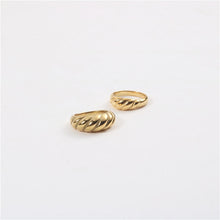 Load image into Gallery viewer, Gold Plated Rings For Women Golden Silver Twist Ring Finger Fashion Jewelry Finger Accessories Gifts Stylish Rings For Sale
