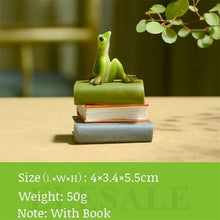 Load image into Gallery viewer, Creative Cute Resin Rural Frog Statue Outdoor Frogs Sculpture For Home Desk Garden Store Decorative Decor Ornament Dropshipping