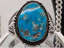 Load image into Gallery viewer, Southwestern Navajo Large Turquoise Vintage Sterling Silver Open Cuff Bracelet
