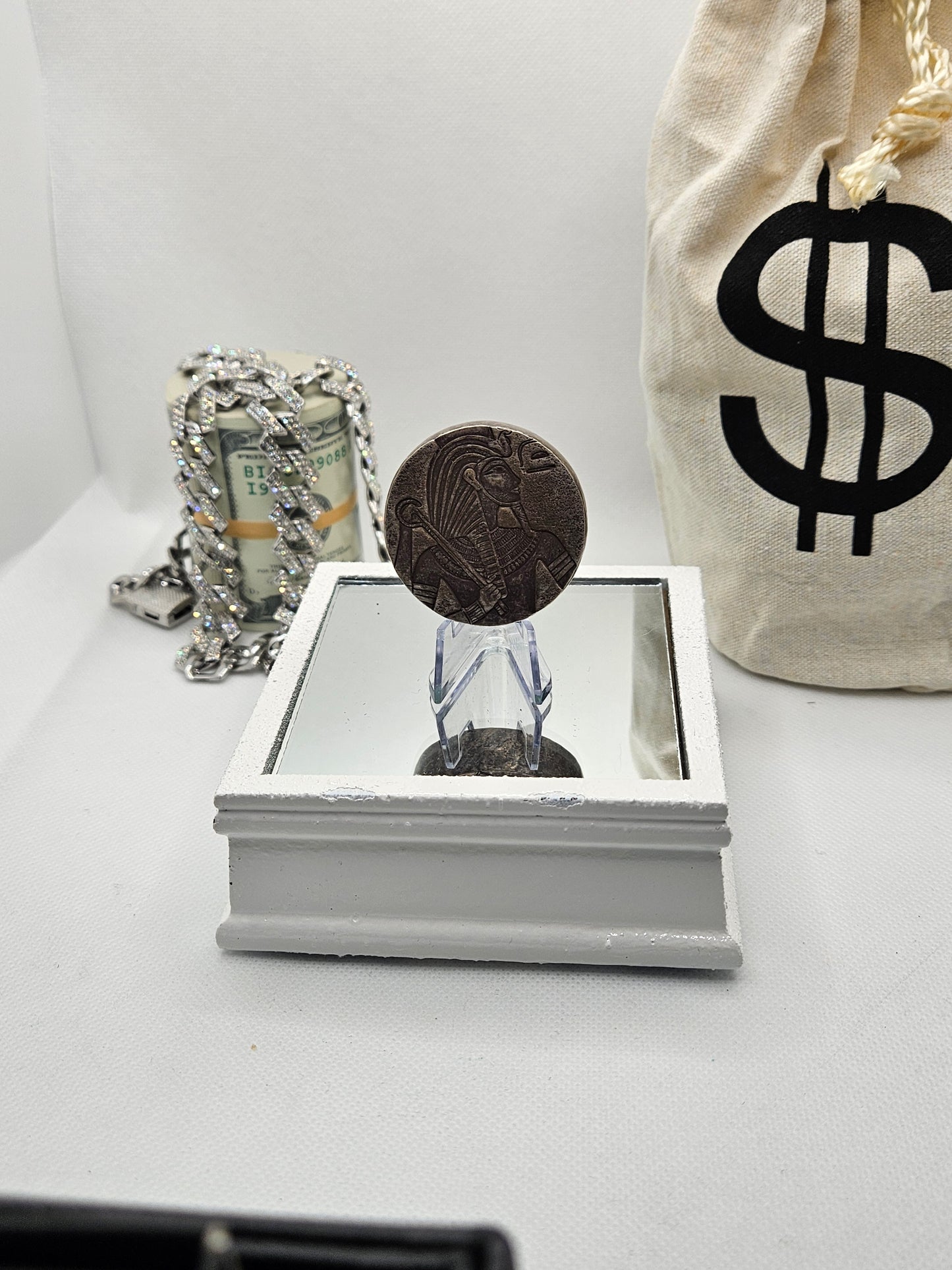 2016 Republic of Chad Egyptian Relic Series King Tut 5 oz .999 Scottsdale Silver