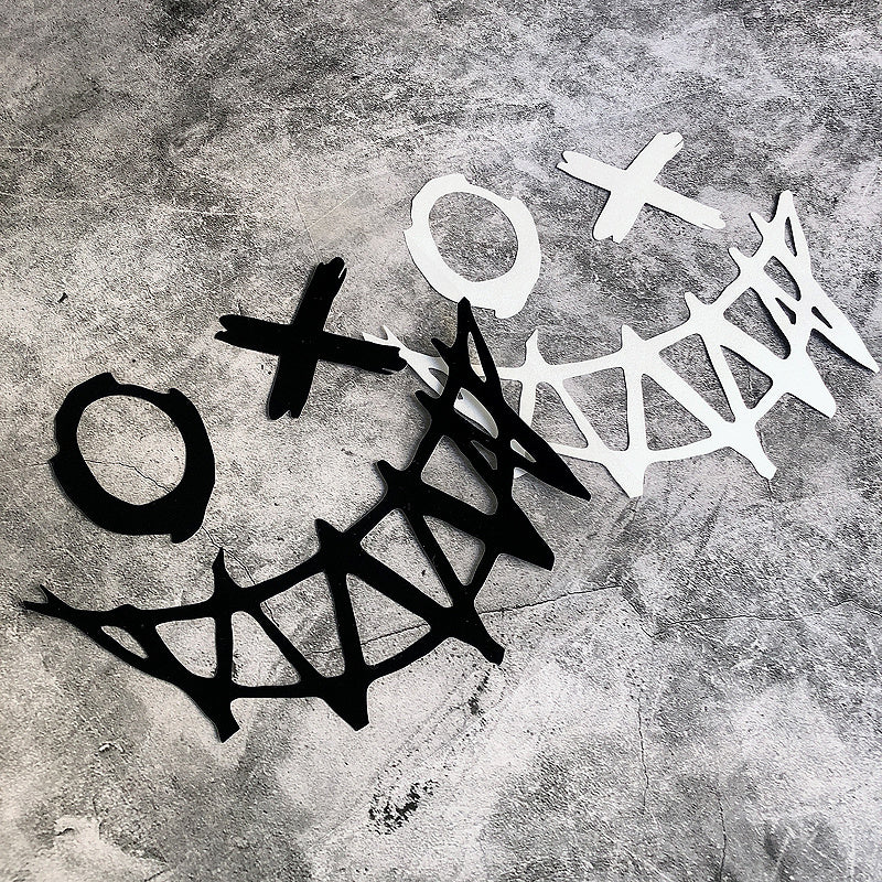 1pc Devil Smiling Face Car Sticker Personality Modified Body Windshield Motorcycle Decoration Scratches Blocking Reflective Warning Stickers