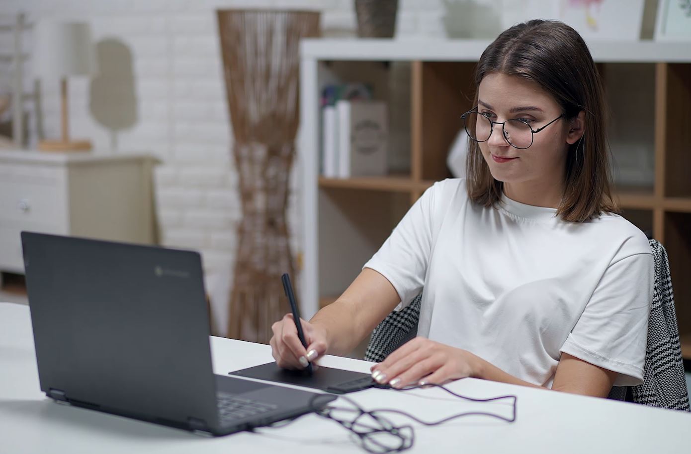 Convenient Thin and Light XENX Digital Tablet Computer, Handdrawn Tablet for Drawing, Handwritten Tablet Supporting Online Course and Mobile Phone Connection