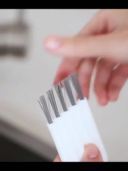 Multi-Function Computer Cleaning Kit: Soft Brush Keyboard Cleaner, Corner Gap Duster & Keycap Puller