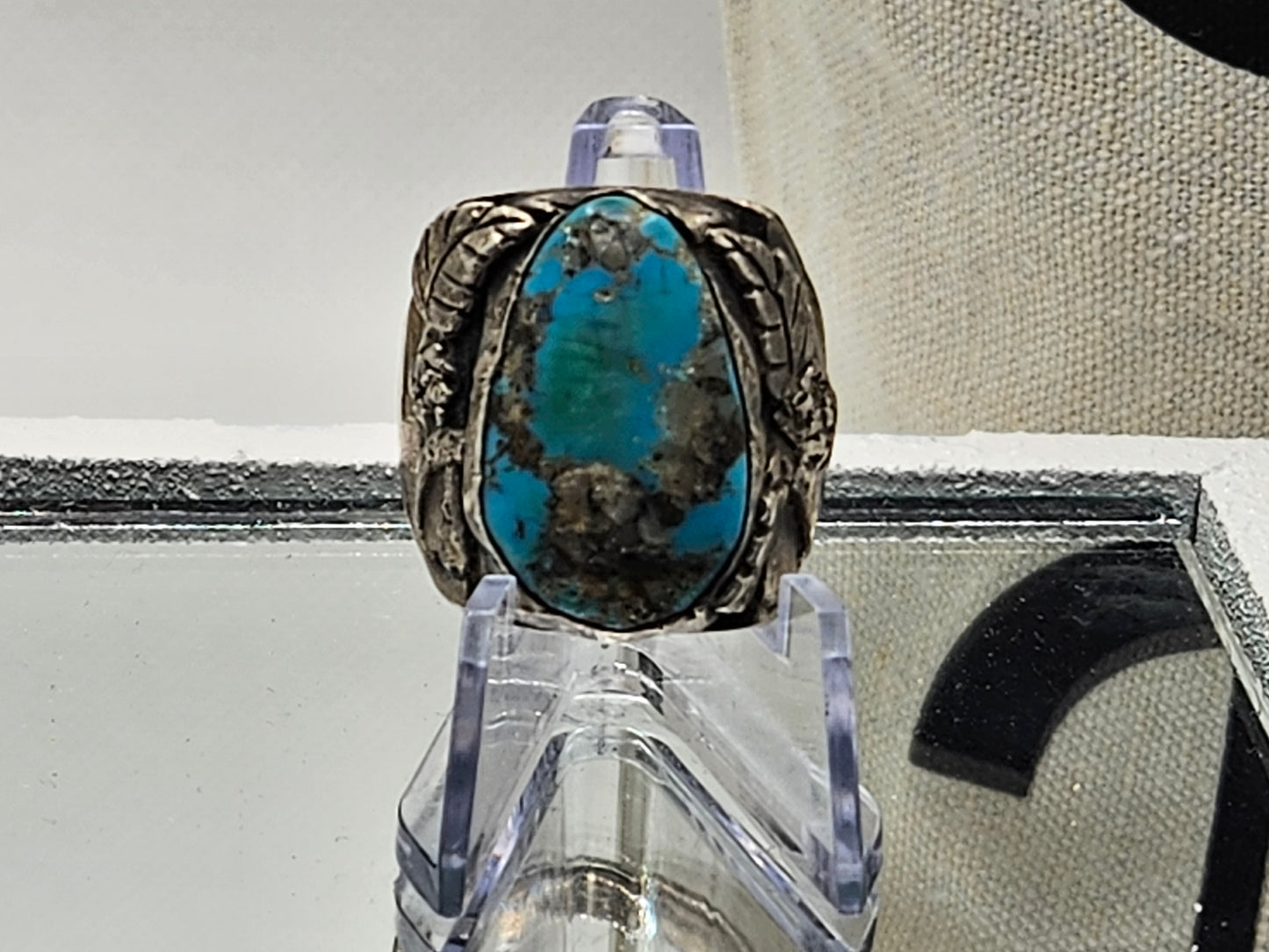 Vintage Native American Jewelry Ring 925 Silver with Large Centered Turquoise