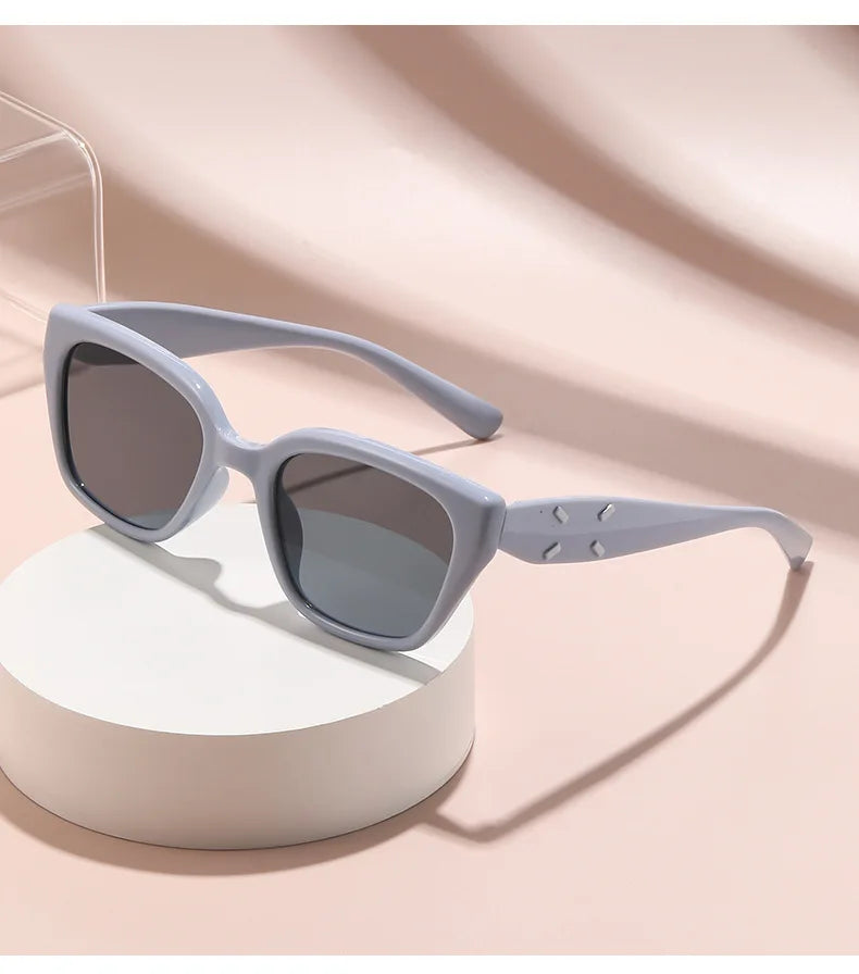 Sunglasses For Women With High-end Face, Small Anti-uv Large Frame Retro Cat Eye Glasses 2025 New Sunglasses 9673