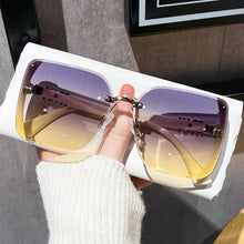 Load image into Gallery viewer, Fashion Oversized Square Sunglasses Women 2025 Luxury Brand Sun Glasses Vintage Sun Glasses Female Shades Outdoor Eyeglasses

