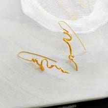 Load image into Gallery viewer, Abstract three-dimensional design earrings cool and handsome temperament fashion women exquisite retro ear hanging jewelry acces
