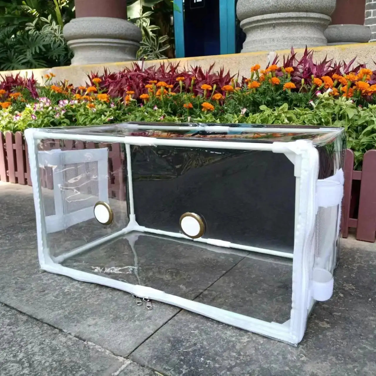 Home gardening, mushrooms, vegetables, small succulent plants, insulation, moisturizing, waterproof greenhouse shed, front door