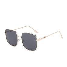 Load image into Gallery viewer, Sunglasses for Women Fashion Square Frame Beach Gradient Sunglass Fashion Eyewear UV400 Eyeglasses
