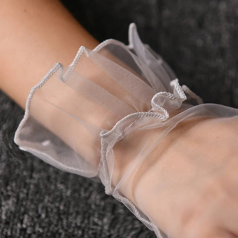 Women Short Tulle Gloves Sexy Lace Mittens Tulle Full Finger Gloves Lady Driving Glove Transparent Mittens Wedding Bridal Gloves