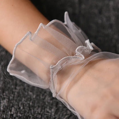 Women Short Tulle Gloves Sexy Lace Mittens Tulle Full Finger Gloves Lady Driving Glove Transparent Mittens Wedding Bridal Gloves