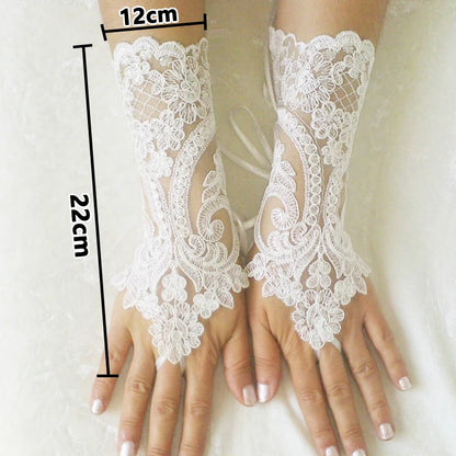 New Women Wedding Fingerless Gloves Lace White Black High Quality Wedding Gloves Mittens Accessory Girl Party Sexy Gloves Guante