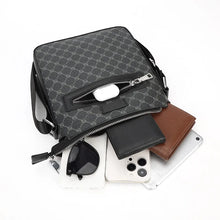 Load image into Gallery viewer, New Designer Crossbody Bag for Men Bags Casual Man Messenger Bag Fashion Male Bag Leather Luxury Brand Sling Pack Shoulder Bag
