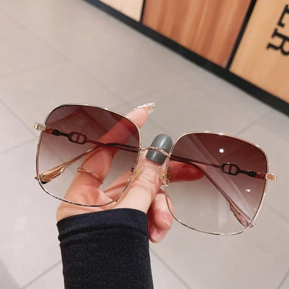 Sunglasses for Women Fashion Square Frame Beach Gradient Sunglass Fashion Eyewear UV400 Eyeglasses