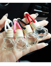 Load image into Gallery viewer, Perfume Car perfume, a car fragrance used for car interior accessories, a long-term car air freshener, keep charming and fresh
