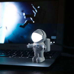 Desk Lamps Lights Litwod New Fashion Novelty Romantic Baby Led Bulbs Usb Port Dc Resin Knob Switch Wedge Night Plug Astronauts