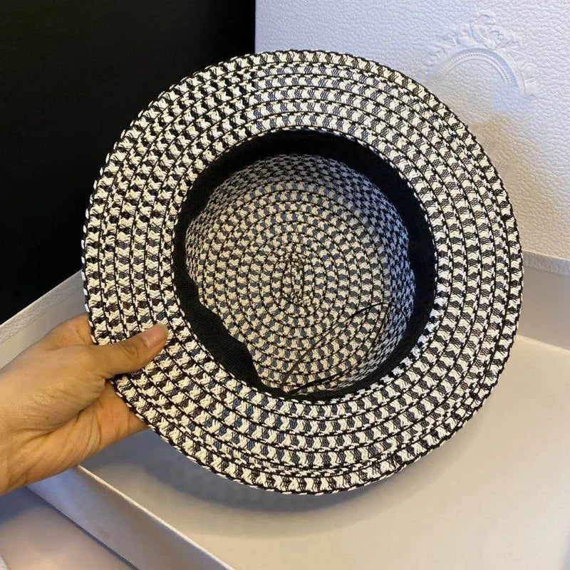 Women's Spring and Summer Top Hats Seaside Sunscreens Beach Sunhats Korean Vacation Casual Flat Hats