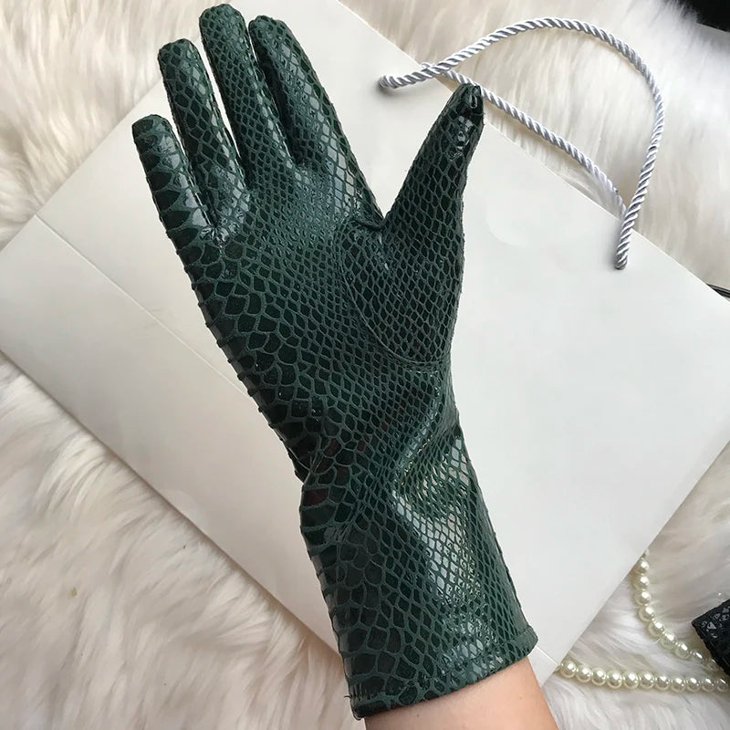 Long Gloves For Women Spring Winter Male Patent Leather Fashion Catwalk Motorcycle Riding Luvas Brilliant Warm Arm Warmer Gants