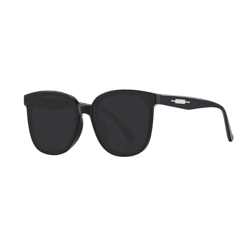 New sunglasses for women with a high-end feel, big face and slimming effect. Sunscreen, UV protection, polarized driving glasses