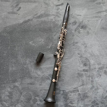 Load image into Gallery viewer, Made in Japan Clarinet 17 Key Falling Tune B /bakelite pipe body material Clarinet Woodwind Instrument
