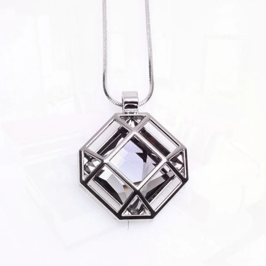 Spring New Simple Fashion Square Hollow Sweater Chain Necklace Clothes Accessories Pendant