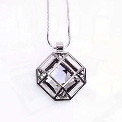 Spring New Simple Fashion Square Hollow Sweater Chain Necklace Clothes Accessories Pendant