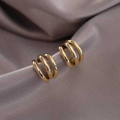 2025 New European and American Simple Metal Arc Earrings Are Small Accessories For Woman‘s Korean Fashion Jewelry Girls Students