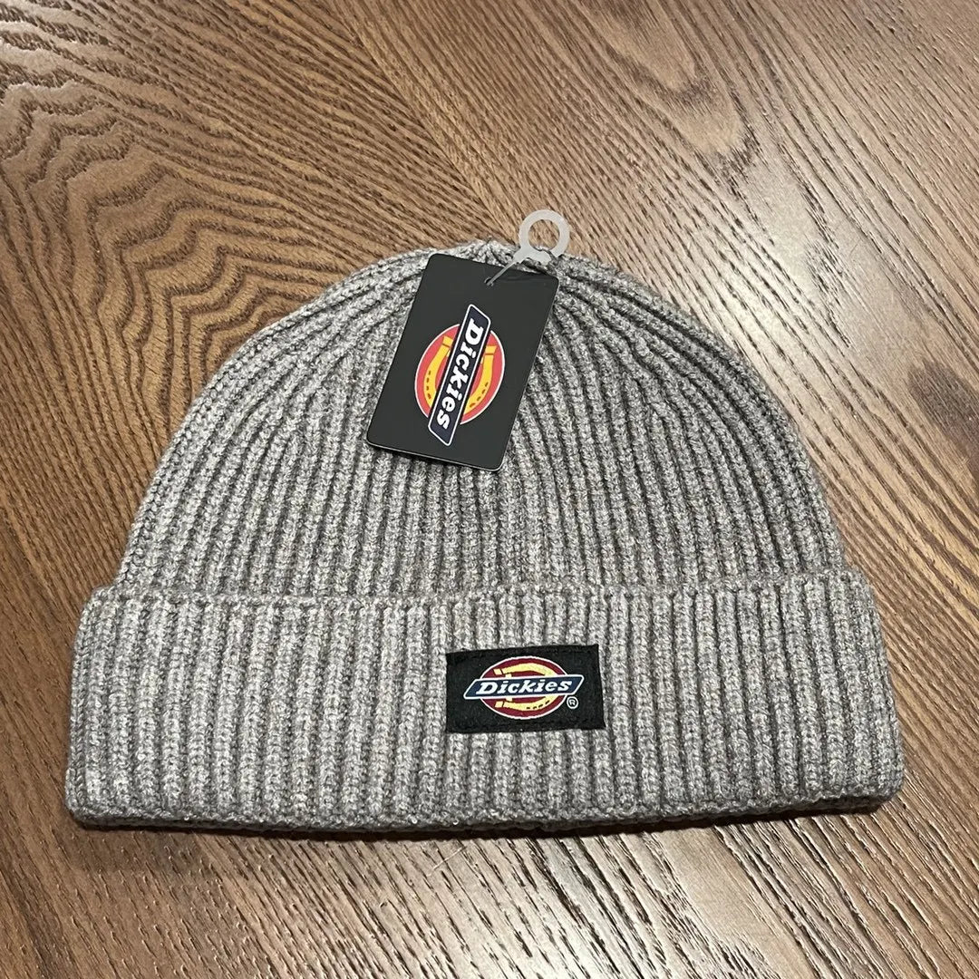 D Men's and Women's Warm Knitted Hats are Essential Warm Hats for Spring and Winter Seasons