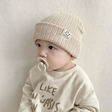 Load image into Gallery viewer, Baby Hat Children&#39;s Newborn Knitted Hat Solid Color Children&#39;s Beanies Boys and Girls Hat Winter Preschool Home Hat

