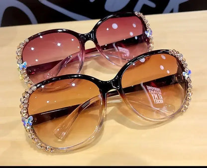 New Fashion Brand Sunglasses 2025 Women Luxury Design Sun Glasses Bling Rhinestone Gradient Lens  Eyeglasses for Female UV400