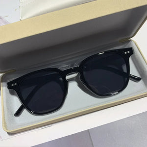 New Vintage Square Sunglasses Women Men Luxury Brand Small Round Sun Glasses Female Small Eyewear Oculos De Sol for Male Female