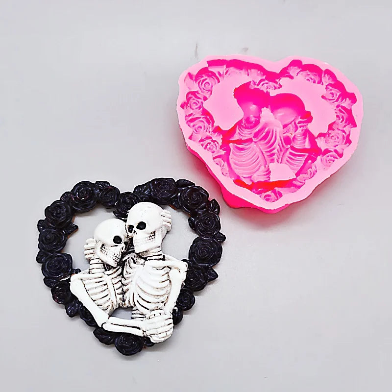 Lover Skull Silicone Mold Halloween Decoration Gypsum Crafts Resin Making Tool DIY Soap Ice Baking Mold Party Gift
