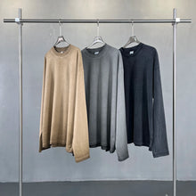 Load image into Gallery viewer, Long-sleeved t-shirt with bottom color
