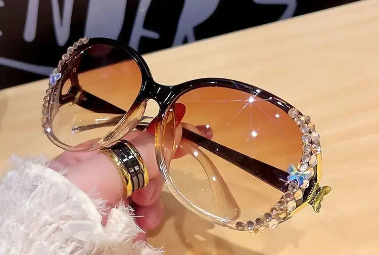 New Fashion Brand Sunglasses 2025 Women Luxury Design Sun Glasses Bling Rhinestone Gradient Lens  Eyeglasses for Female UV400