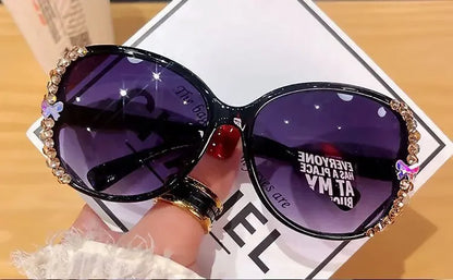New Fashion Brand Sunglasses 2025 Women Luxury Design Sun Glasses Bling Rhinestone Gradient Lens  Eyeglasses for Female UV400