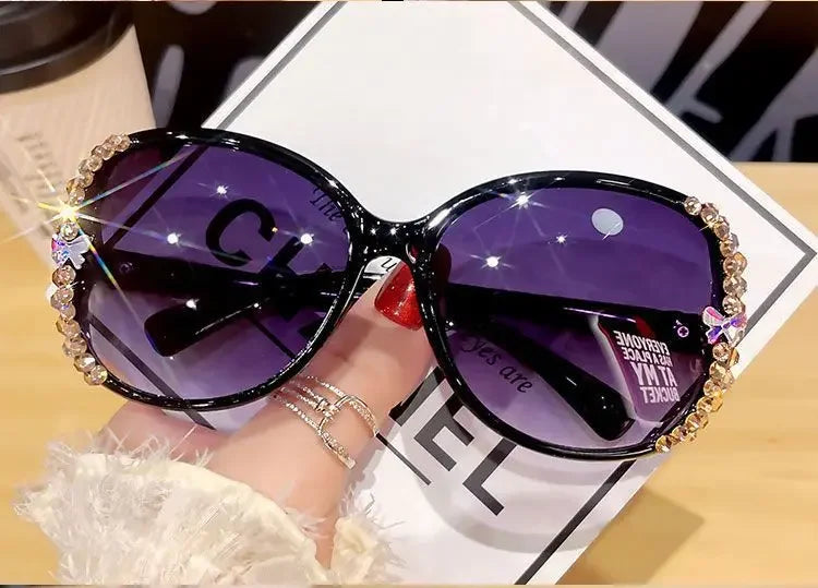 New Fashion Brand Sunglasses 2025 Women Luxury Design Sun Glasses Bling Rhinestone Gradient Lens  Eyeglasses for Female UV400